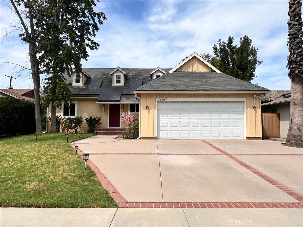 22667 Criswell, West Hills, CA 91307 — exterior