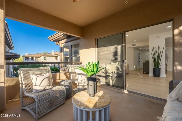 20121 N 76TH Street 2031, Scottsdale, AZ 85255