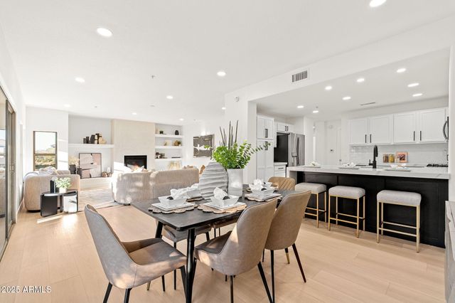 20121 N 76TH Street 2031, Scottsdale, AZ 85255