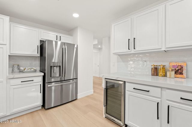 20121 N 76TH Street 2031, Scottsdale, AZ 85255