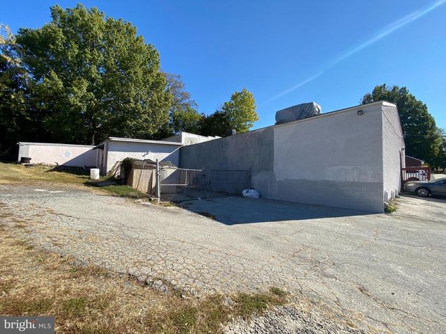 321 W POPLAR ST, Norristown, PA 19401