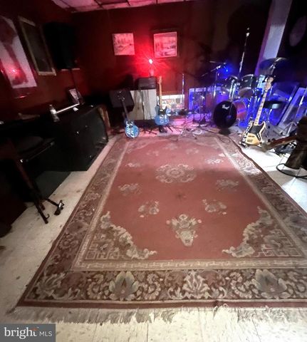 321 W POPLAR ST, Norristown, PA 19401