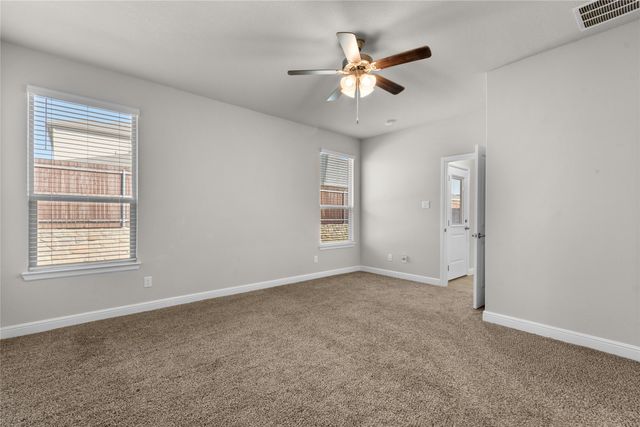 1045 Kirkham Way, Fort Worth, TX 76247