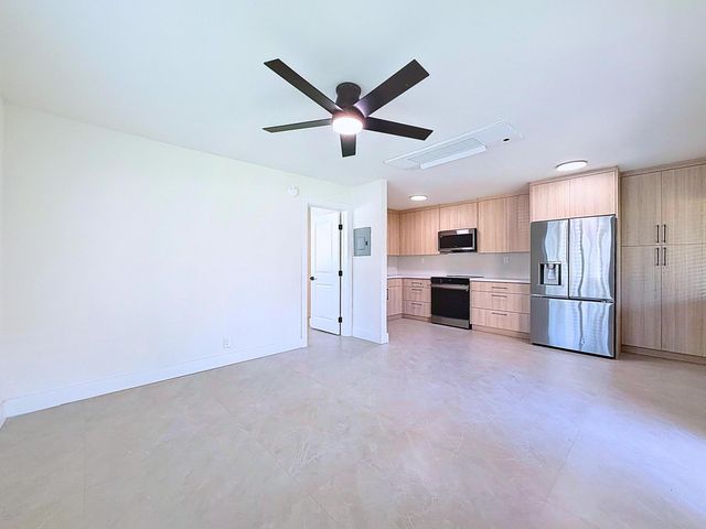 224 NE 23rd Avenue 1, Pompano Beach, FL 33062