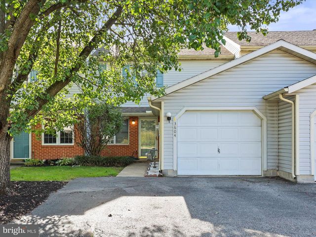 3604 PLEASANT VALLEY RD, York, PA 17406