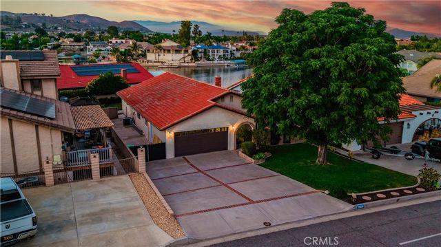 24020 Continental, Canyon Lake, CA 92587