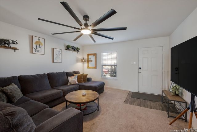 7308 Aaron Jordan, San Antonio, TX 78252