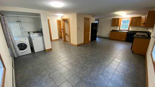 275-279 Mast Road, Durham, NH 03824