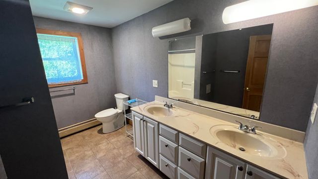 275-279 Mast Road, Durham, NH 03824