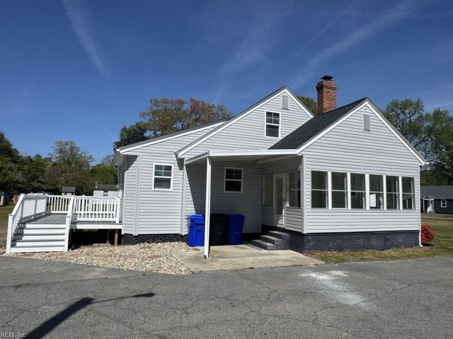 1253 Wilroy RD, Suffolk, VA 23434
