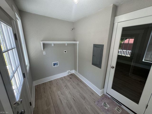 1253 Wilroy RD, Suffolk, VA 23434