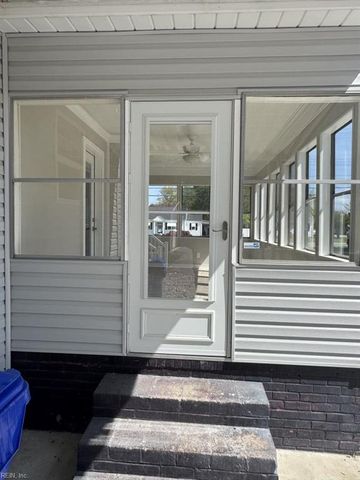 1253 Wilroy RD, Suffolk, VA 23434
