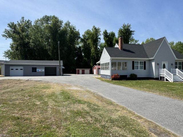1253 Wilroy RD, Suffolk, VA 23434