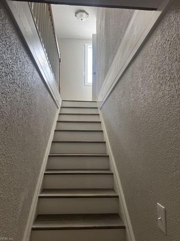 1253 Wilroy RD, Suffolk, VA 23434