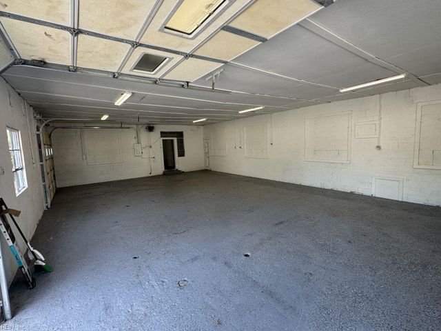 1253 Wilroy RD, Suffolk, VA 23434