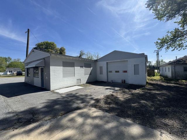 1253 Wilroy RD, Suffolk, VA 23434