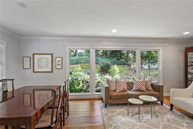90 Bonnie Lane NE, Sandy Springs, GA 30328