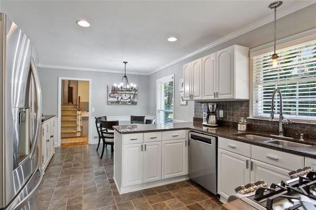 90 Bonnie Lane NE, Sandy Springs, GA 30328