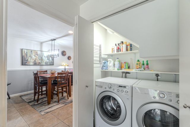 6339 Del Monte Drive SW 95, Houston, TX 77057