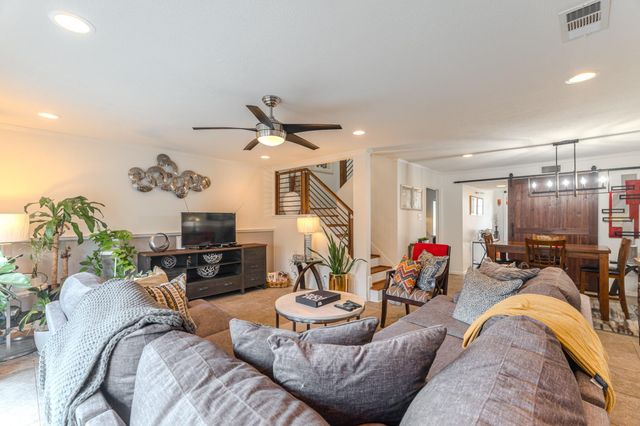 6339 Del Monte Drive SW 95, Houston, TX 77057