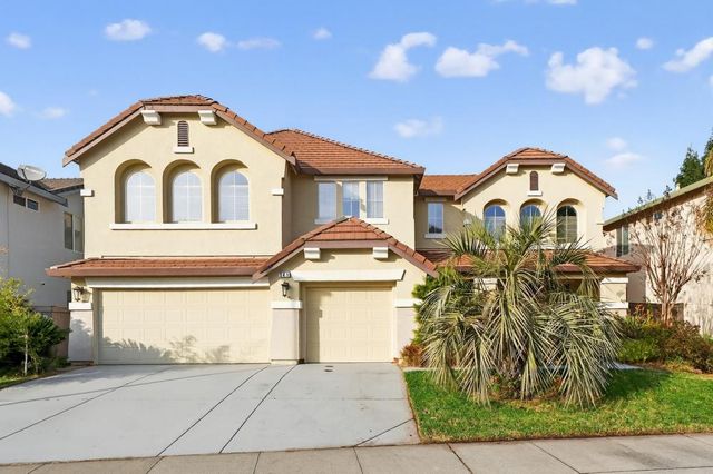 341 Menard Cir, Sacramento, CA 95835