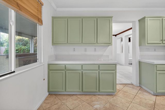 341 Menard Cir, Sacramento, CA 95835