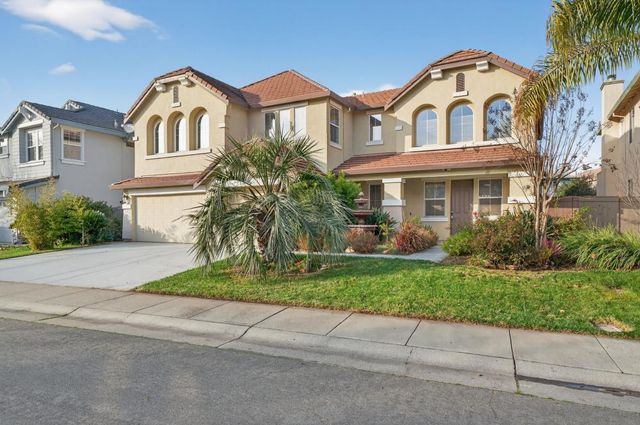 341 Menard Cir, Sacramento, CA 95835