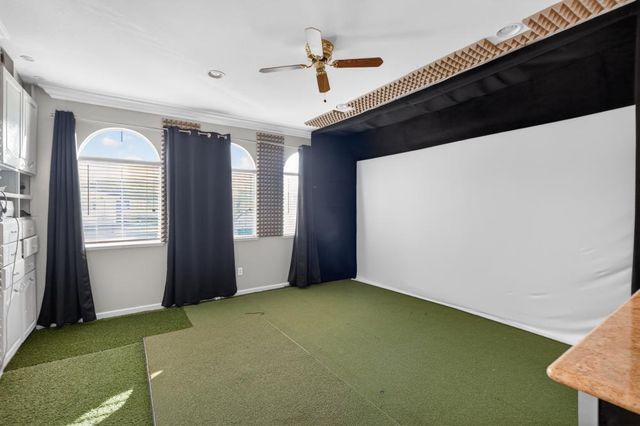 341 Menard Cir, Sacramento, CA 95835