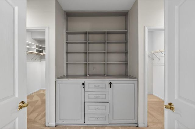 341 Menard Cir, Sacramento, CA 95835