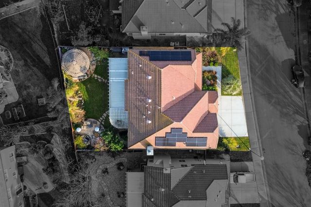 341 Menard Cir, Sacramento, CA 95835