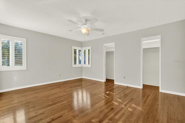 423 48TH STREET N, St Petersburg, FL 33713