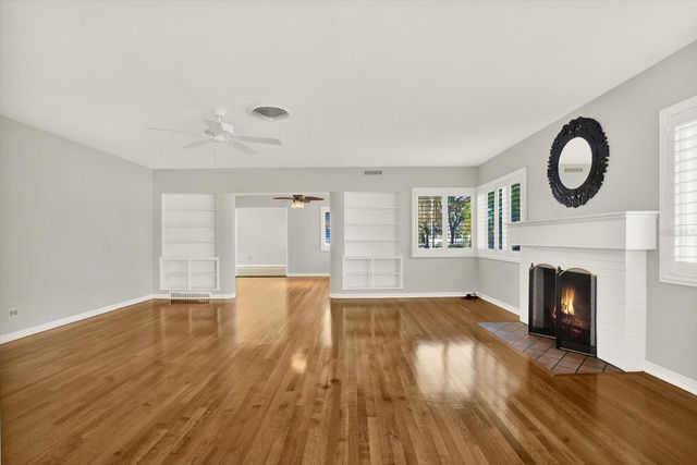 423 48TH STREET N, St Petersburg, FL 33713