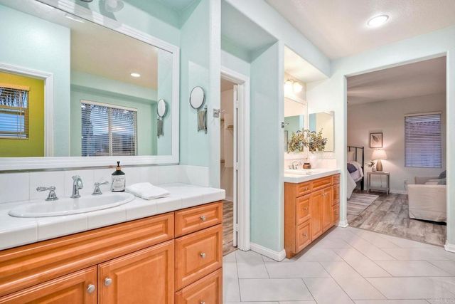 3444 Moon Field Drive, Carlsbad, CA 92010