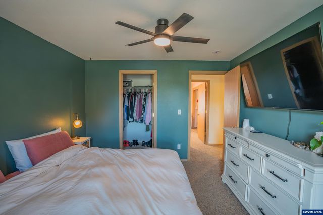 3382 NE Clearwater Dr, Albany, OR 97321