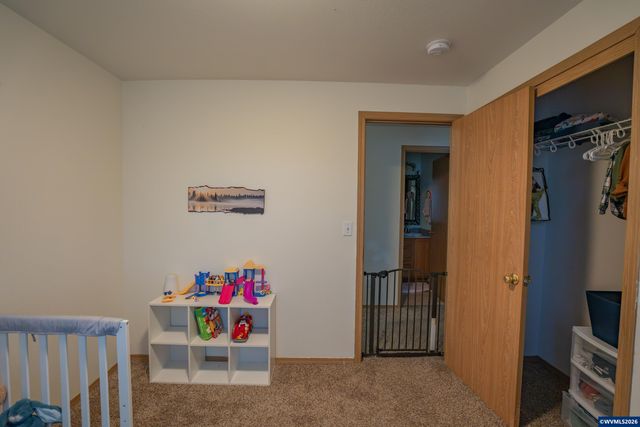 3382 NE Clearwater Dr, Albany, OR 97321