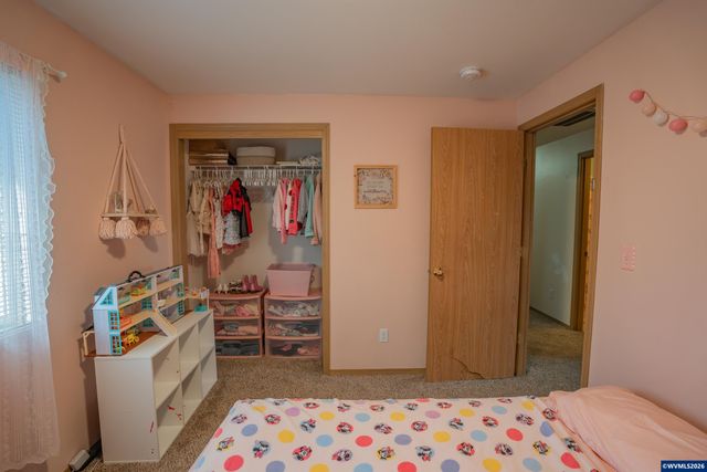3382 NE Clearwater Dr, Albany, OR 97321