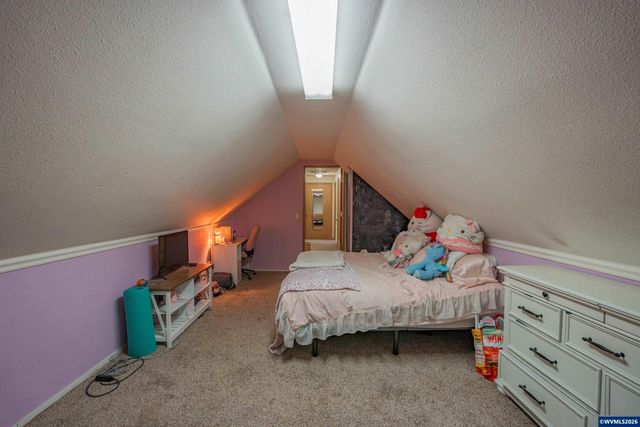 3382 NE Clearwater Dr, Albany, OR 97321