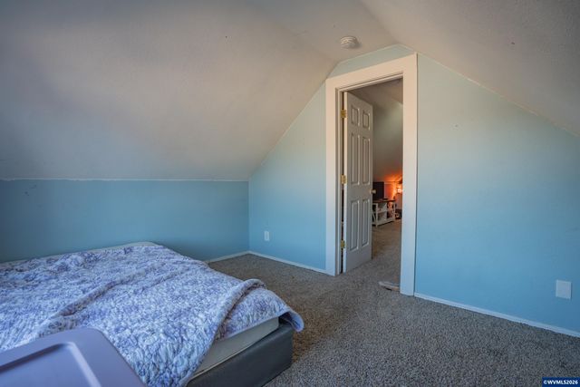 3382 NE Clearwater Dr, Albany, OR 97321