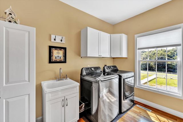 844 Blackwater Hills DR, Glade Hill, VA 24092