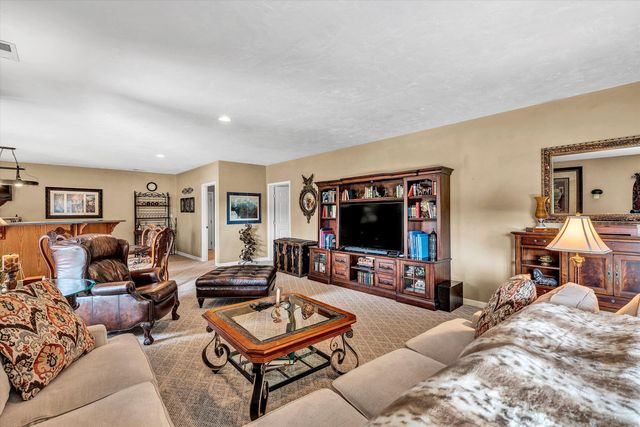 844 Blackwater Hills DR, Glade Hill, VA 24092
