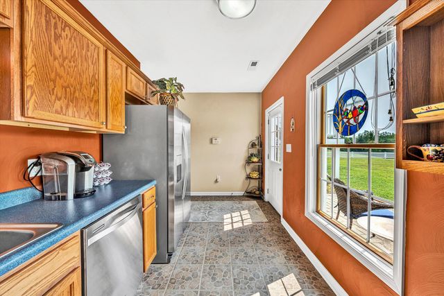 844 Blackwater Hills DR, Glade Hill, VA 24092
