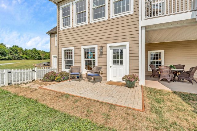 844 Blackwater Hills DR, Glade Hill, VA 24092