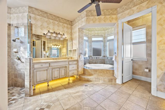 110 Eagle Point Drive, Waxahachie, TX 75165