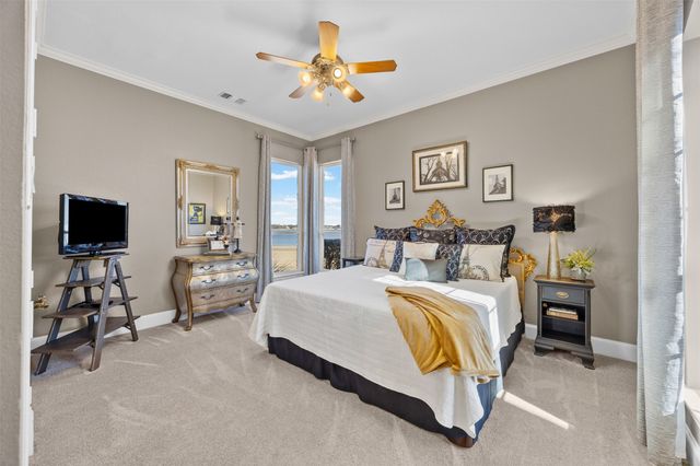 110 Eagle Point Drive, Waxahachie, TX 75165