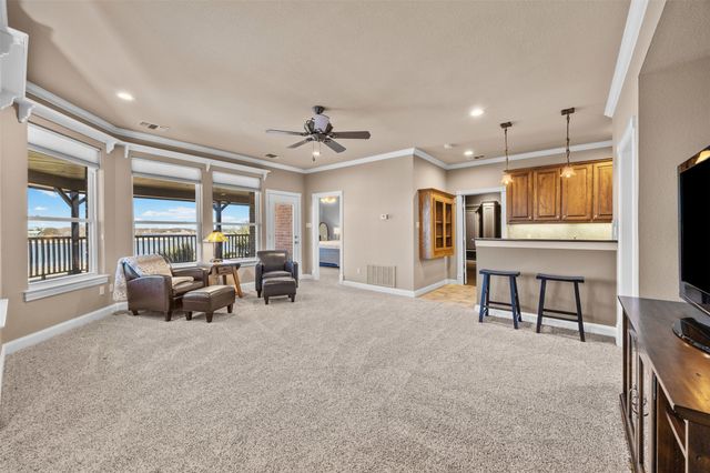 110 Eagle Point Drive, Waxahachie, TX 75165