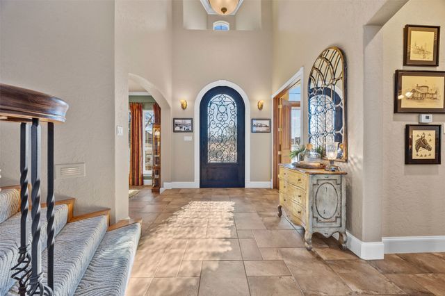 110 Eagle Point Drive, Waxahachie, TX 75165