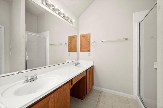 3722 Northshore Drive, Montgomery, TX 77356