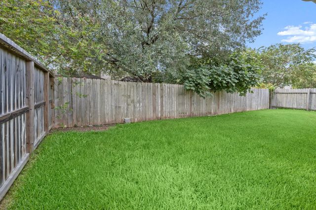 3722 Northshore Drive, Montgomery, TX 77356
