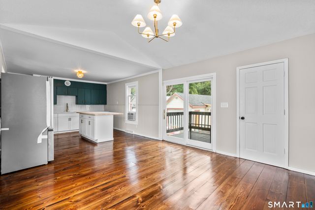 172 Red Mountain Avenue, Torrington, CT 06790