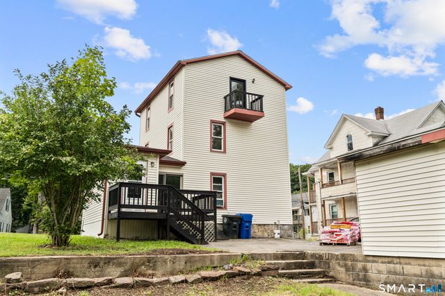 172 Red Mountain Avenue, Torrington, CT 06790